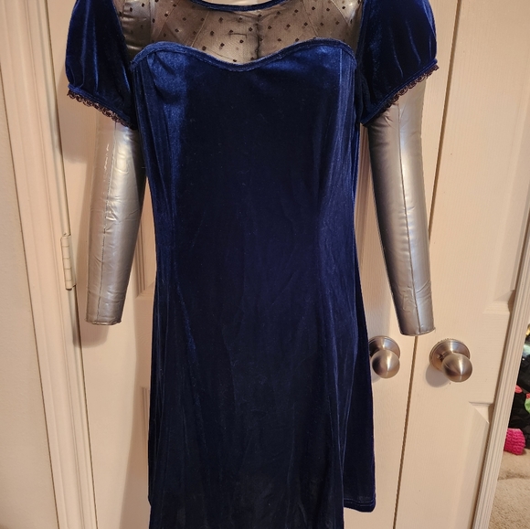 Blue Velvet & Lace Sweetheart Dress LG/XL - Picture 7 of 9